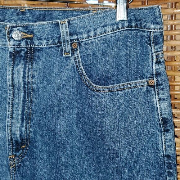 Levi's 550 Jean Shorts 38 - Picture 3 of 9